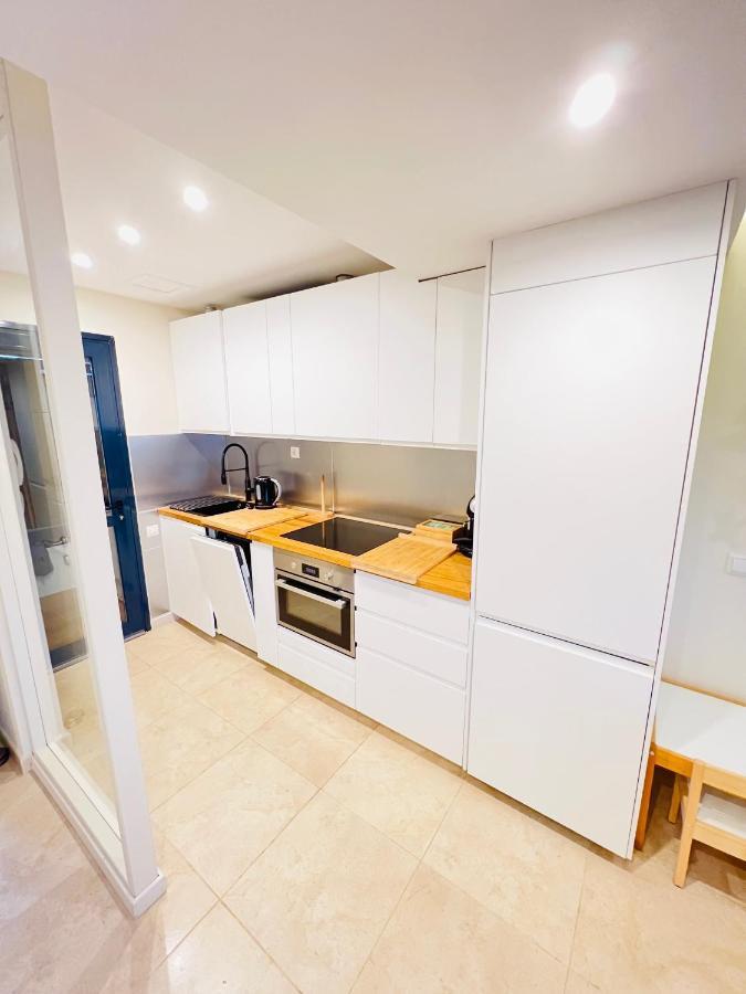 Sunny Castillo Apartment คอสตา เด อันตีกัว ภายนอก รูปภาพ